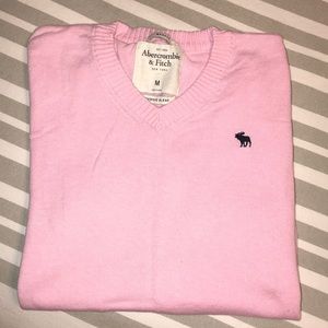 Pink abercrombie and fitch sweater